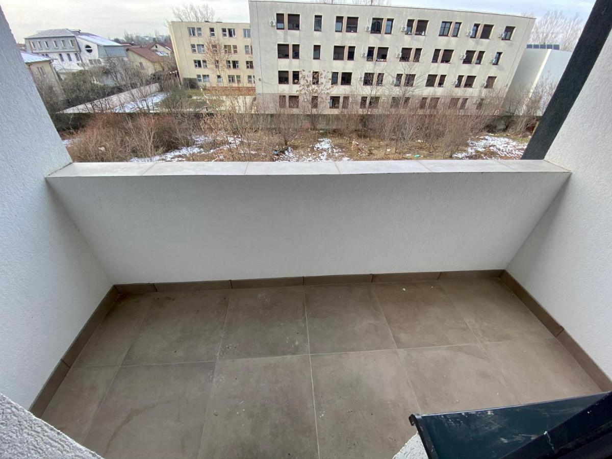 Mega Rossa Residence Bukares Bagian luar foto